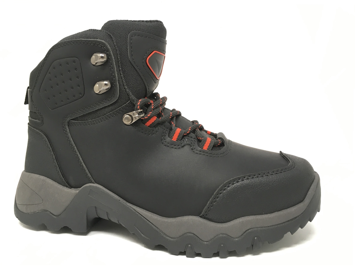 bota de montaña