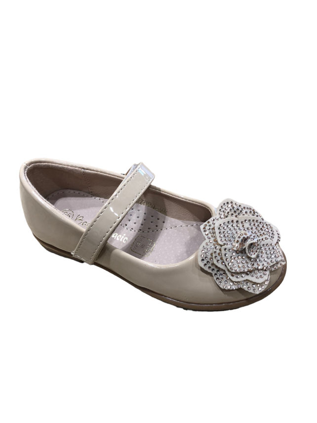mercedita flor charol