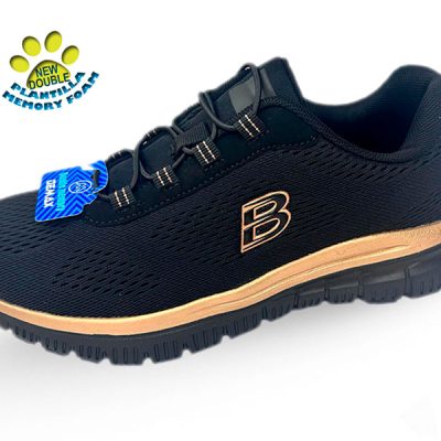 zapatilla con elásticos
